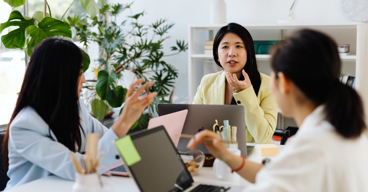 快手实名账号：什么平台购买霸王令牌